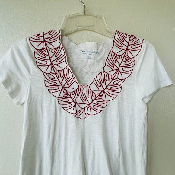 Soft Surroundings Brand New Archipelago Embroidered White red T Shirt - Picture 3 of 12